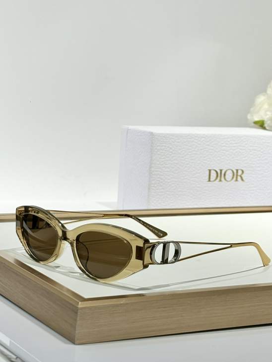 Picture of Dior Sunglasses _SKUfw76324734fw
